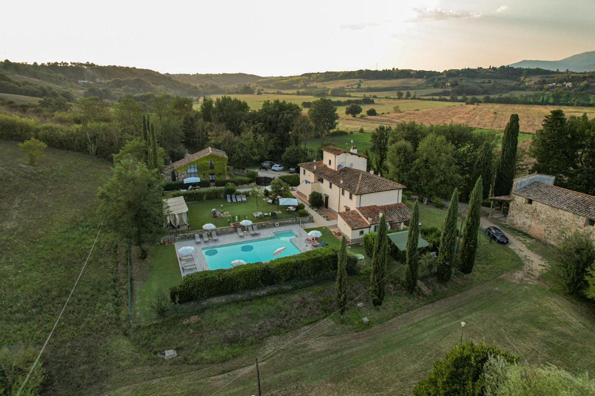 Borgo Santa Maria In Valle Laterina Extérieur photo
