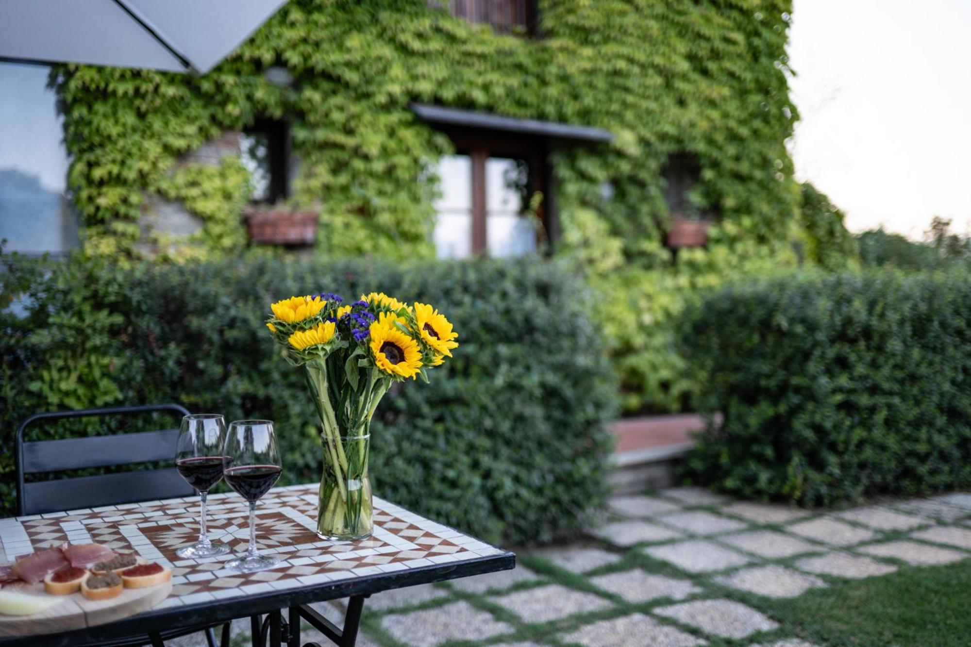 Borgo Santa Maria In Valle Laterina Extérieur photo